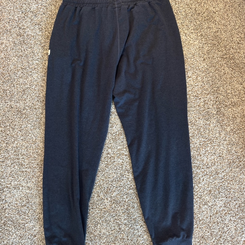 Vuori Performance Jogger, Midnight Heather, women’s size M - Picture 6 of 6
